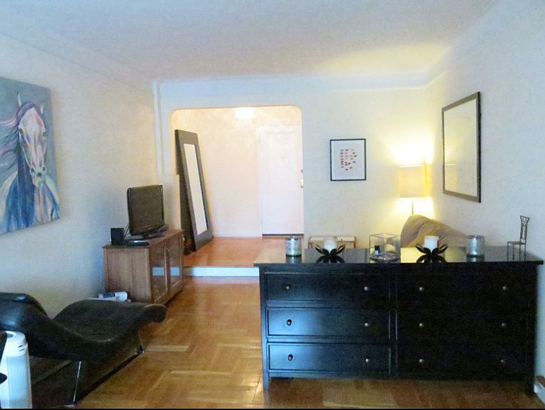 2nd image of 223 E 61st St APT 2B