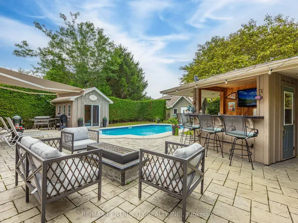 43 Meredith Dr, Ilderton, ON