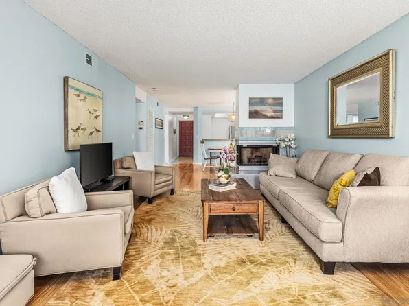 3130 Avenida De Portugal APT 101, San Diego, CA 92106
