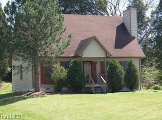 5005 Hutchins St, Winston Salem, NC 27106
