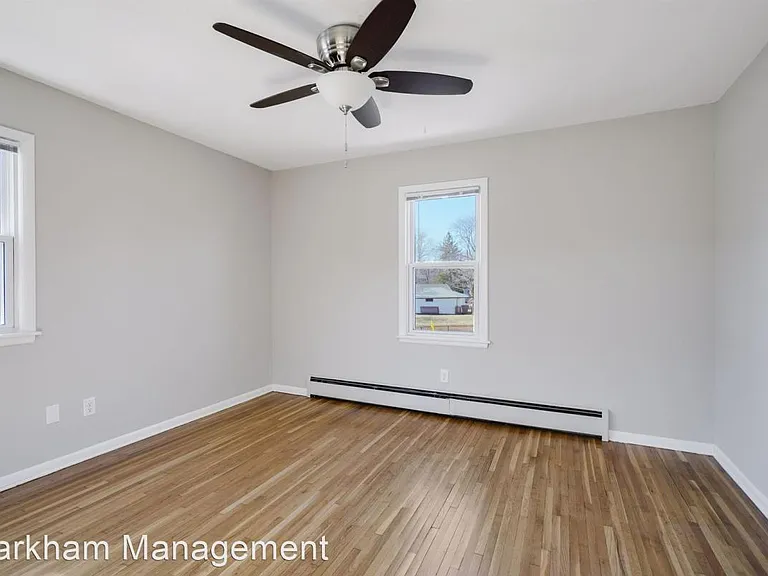 1349 Pennsylvania Ave — Photo 19