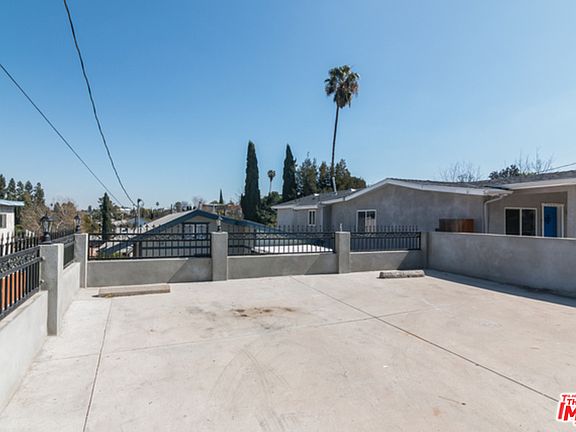 3rd image of 718 Holland Ave