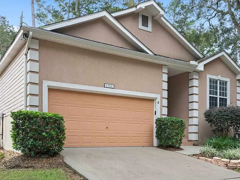 5355 Saint Ives Ln — Photo 13
