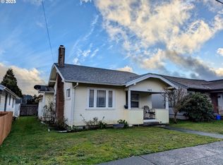 563 Johnson Ave, Coos Bay, OR