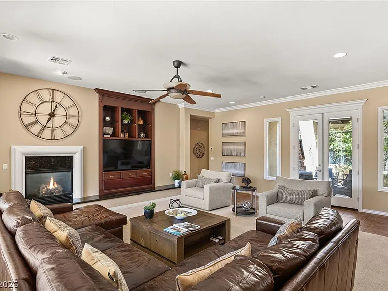 1399 Foothills Village Dr — Photo 10