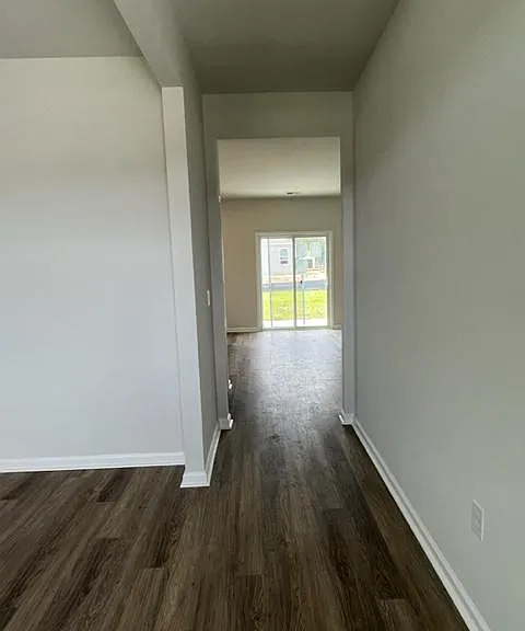 228 Sanctuary Dr — Photo 3
