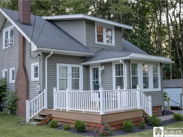 1 Edith Ave, Jamestown, NY 14701