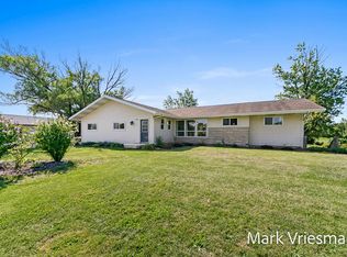 11390 Cleveland St, Nunica, MI 49448