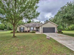 213 Parkside Cir, Crawfordville, FL 32327