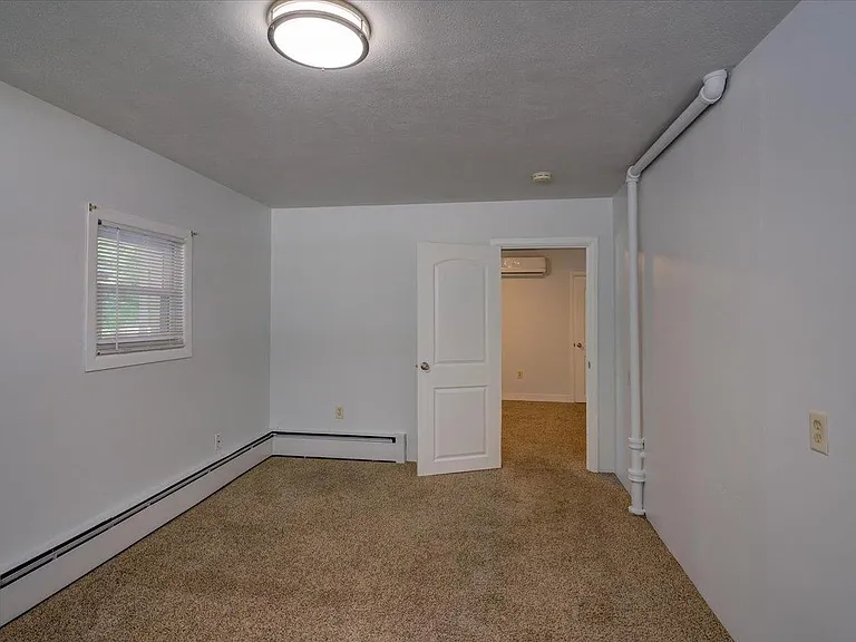 101 N Rosa Rd — Photo 24