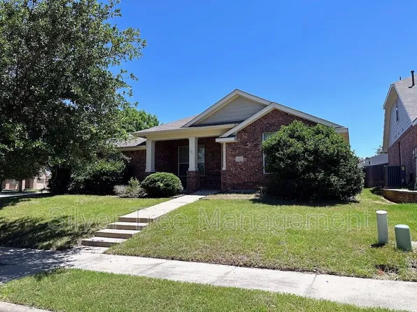 10601 Ambling Trl, Fort Worth, TX 76108