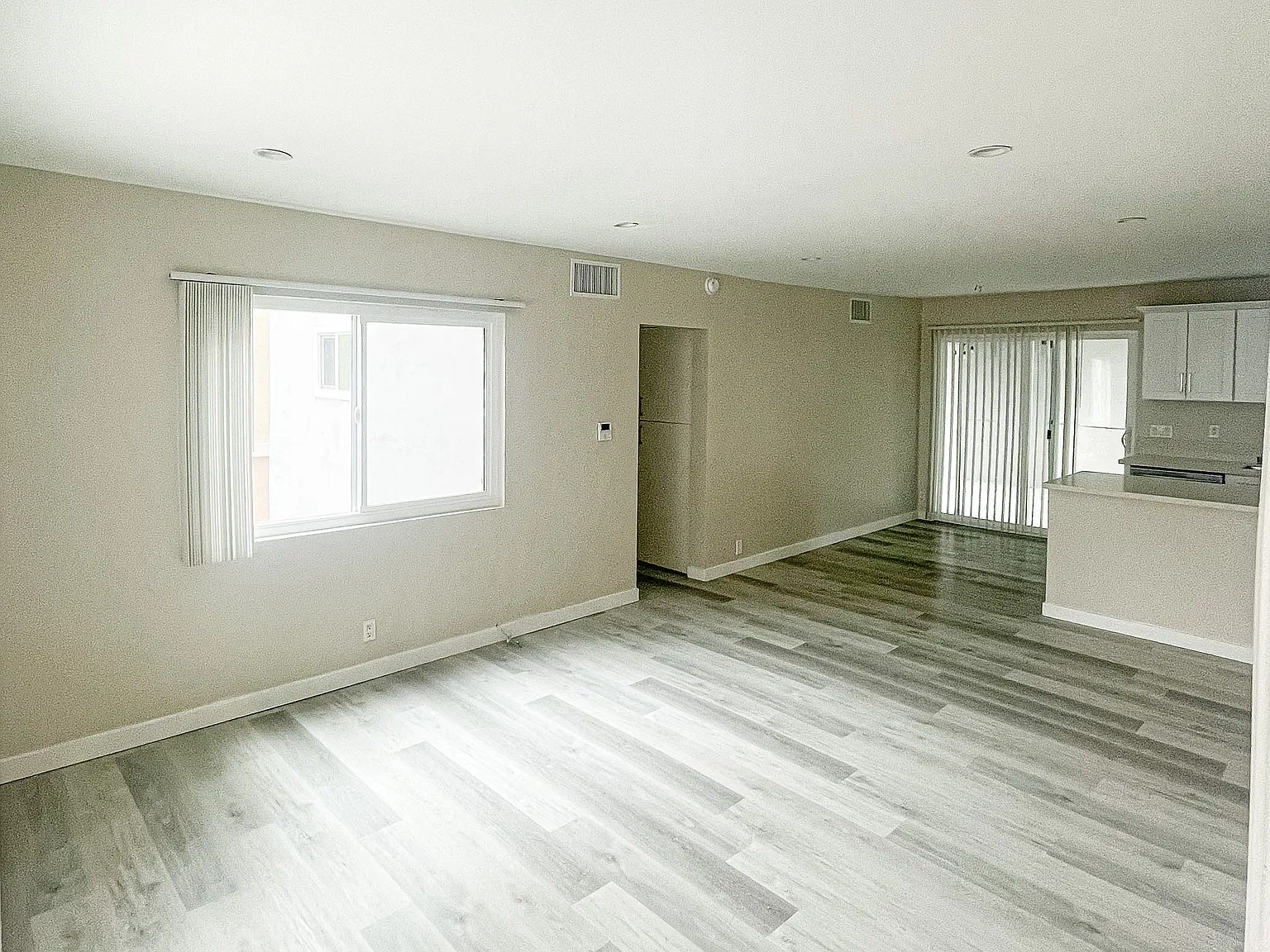 1 bed, 850 sqft, $2,995 — Photo 1