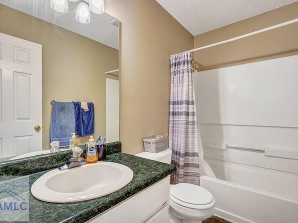 108 Magnolia Plantation Ct, Hinesville, GA 31313