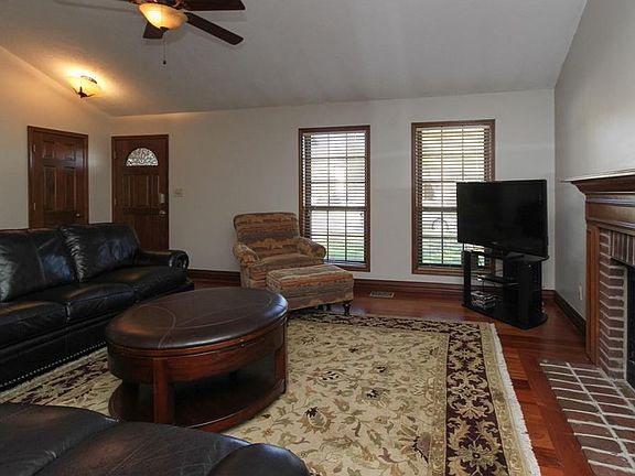 4th image of 3011 Buckmoor Pkwy