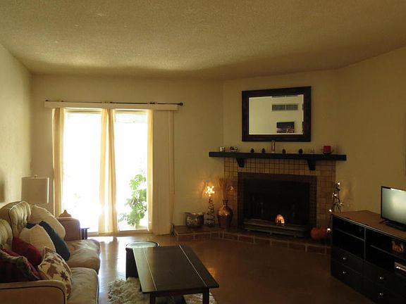 4th image of 4900 N Valle