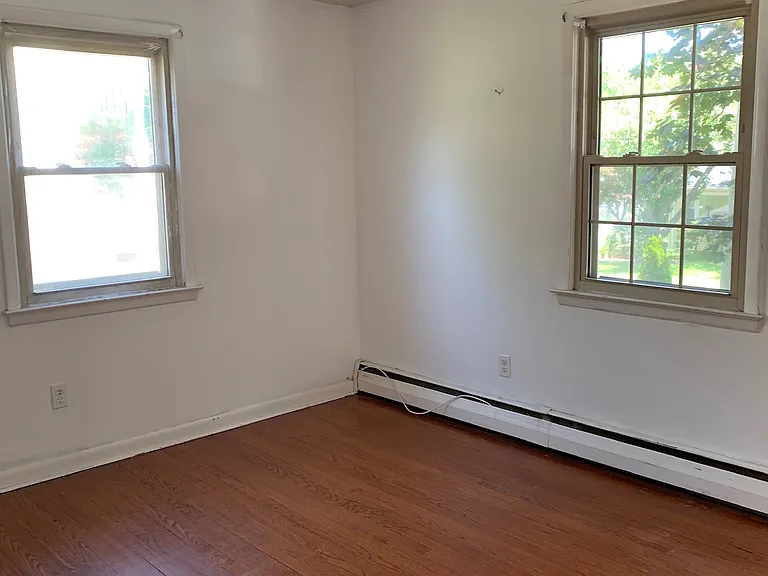 65 Dobson St — Photo 8
