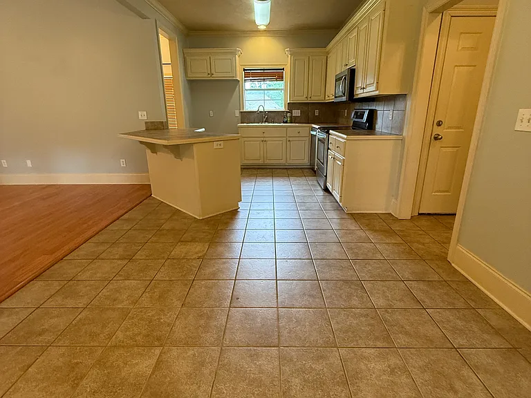 117 S Branch St — Photo 8