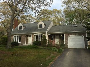 88 Childs River Rd, East Falmouth, MA 02536