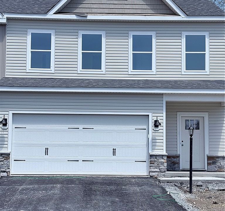 1st image of 3075 Audrey Dr