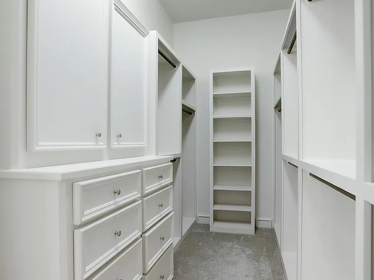 127 E Bracebridge Cir — Photo 18