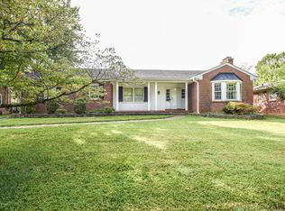 3522 Saint Germaine Ct, Louisville, KY 40207
