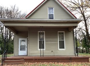 812 S Elliott St, Evansville, IN 47713