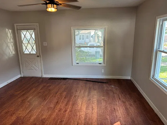 2 bed, 916 sqft, $1,150 — Photo 4