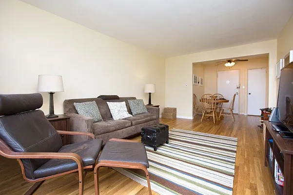 Sold by Andrew J. Markowitz Real Estate, LLC  | media 11