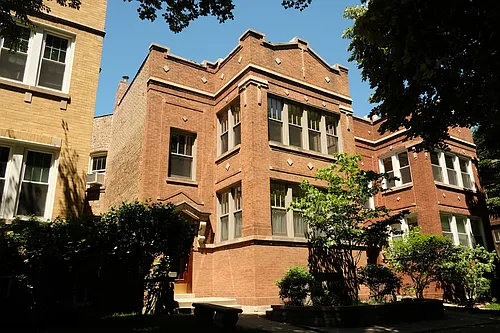 4822 N Leavitt St #2 Photo 1