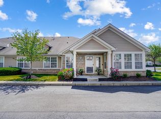 7975 Ravine Run Ln, Columbus, OH 43235