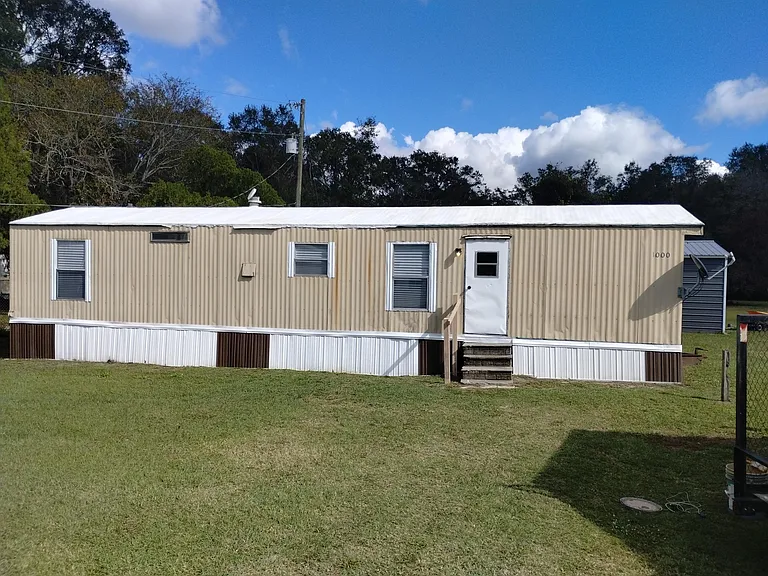 107 SE Lancelot Gln — Photo 5
