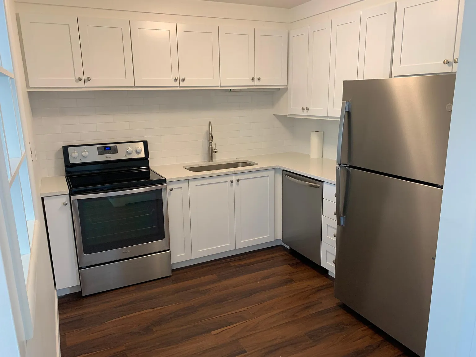 812 E Ramona Ave — Photo 4