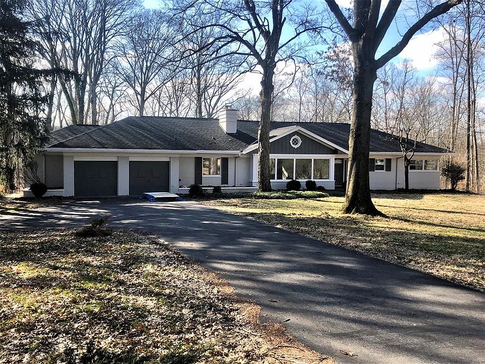 1st image of 6821 Old Orchard Ct