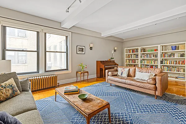 Sold by Compass | media 5