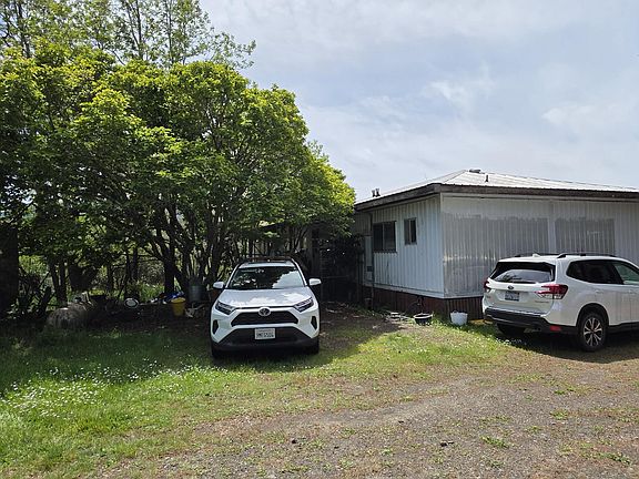 3rd image of 725 Old Hindley Ranch Rd