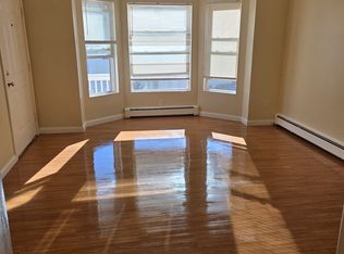139 Maple St Floor 3, Woonsocket, RI 02895