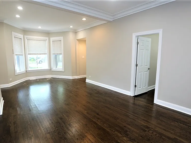 4849 N Seeley Ave #1 — Photo 1