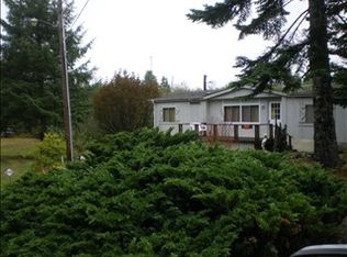 620 Copalis Beach Rd, Copalis Beach, WA 98535