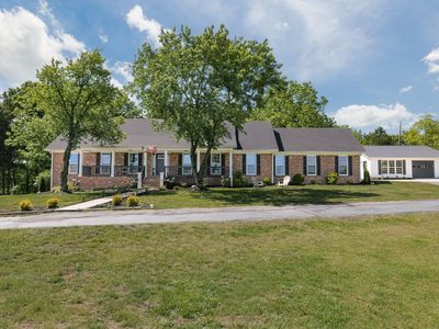 24 Lovers Ln, Fayetteville, TN, 37334