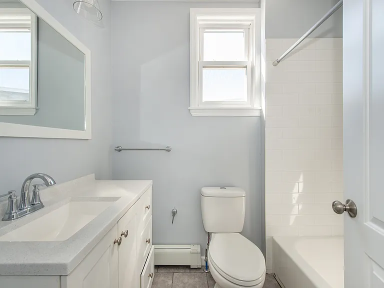 373 N 10th St #2 — Photo 6