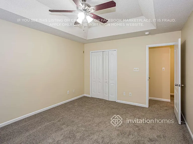 6833 Brachnell View Dr — Photo 12