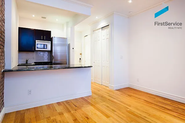 Rented by FirstService Realty (legacy) | media 1