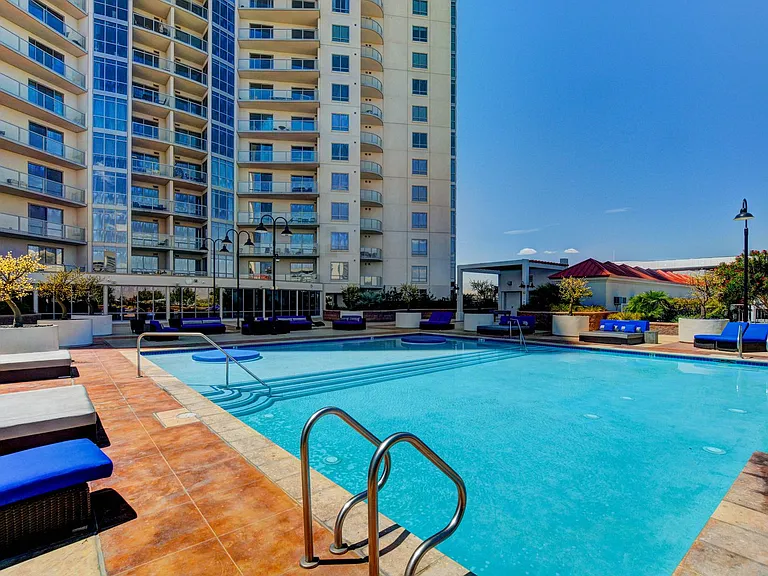 200 W Sahara Ave #811 — Photo 59