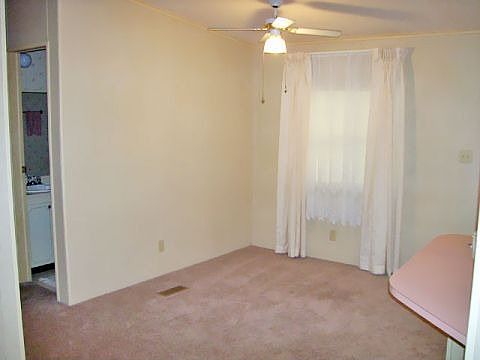 2nd image of 30 Sea Fern Dr