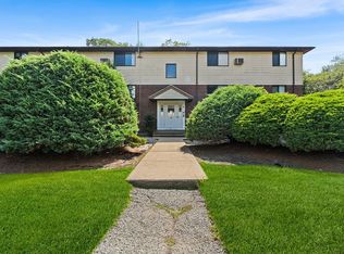 50 Juniper Rd UNIT B8, North Attleboro, MA 02760