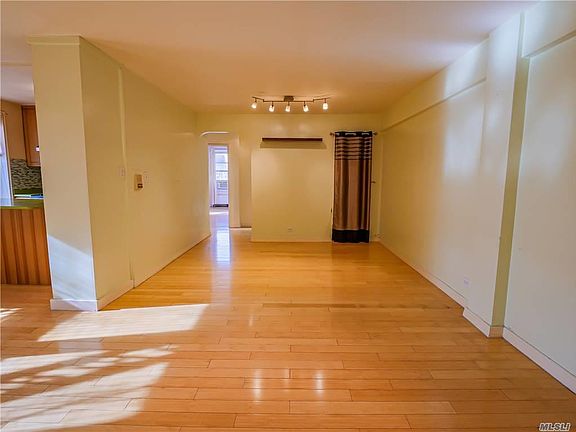 5th image of 72-81 113th St APT 6L