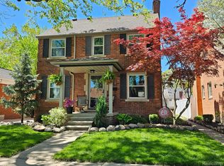 1732 14th St, Wyandotte, MI 48192