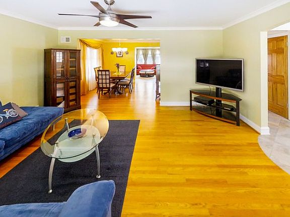 2nd image of 2025 N 76th Ct