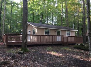 205 Tommys Ln, Pocono Lake, PA