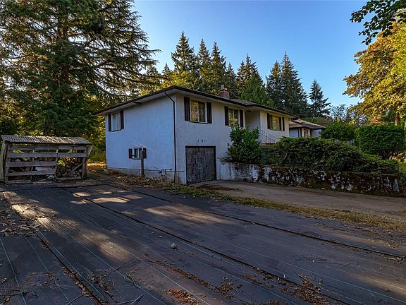 4th image of 5287 Santa Clara Ave